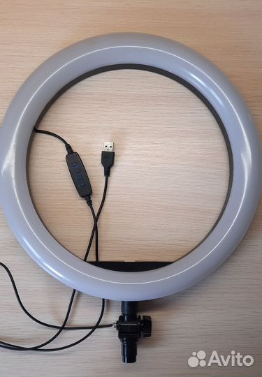 Кольцевая лампа 32 см