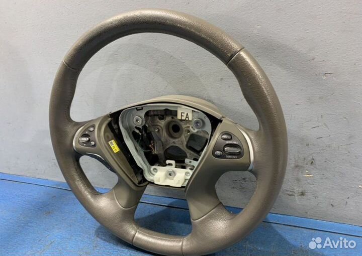 Руль Infiniti M Y51