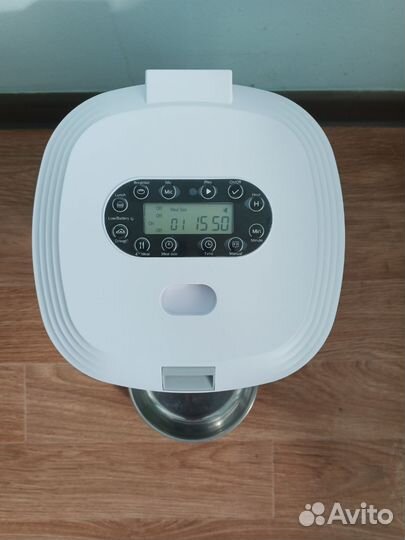 Автоматическая кормушка для кошек и мал. собак