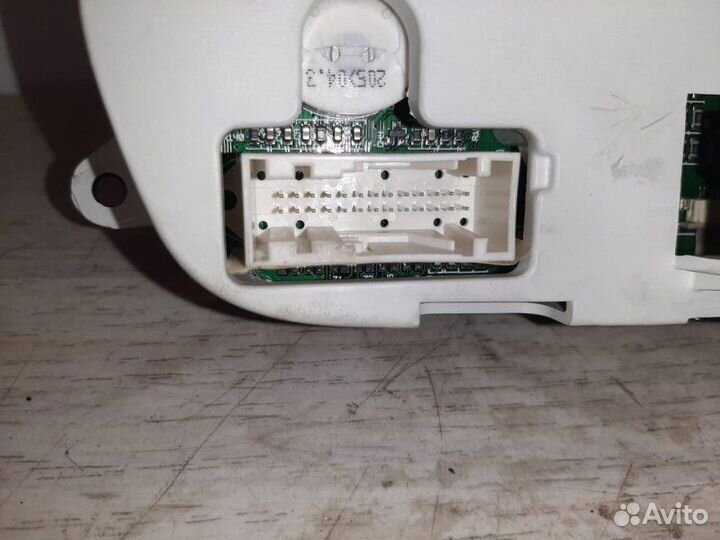 Панель приборов Jaguar X-Type X400 2.1 YB AJV6