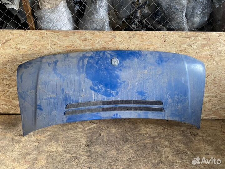 Капот для Mercedes Vito W638 OM 611 2001