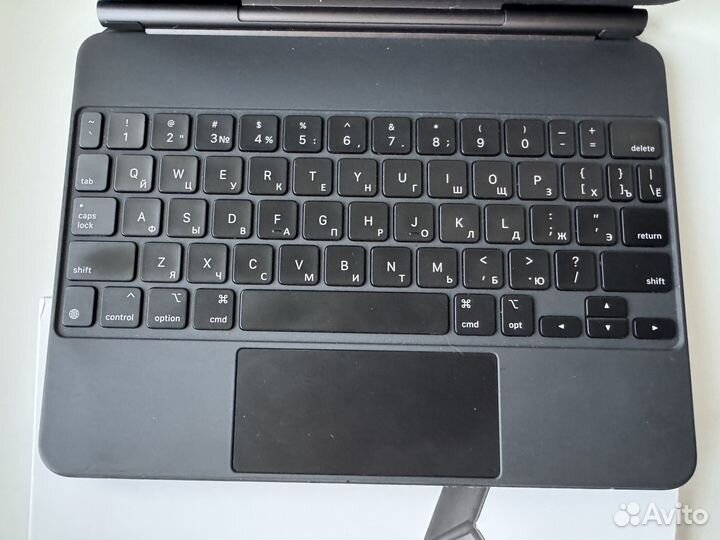 Apple Magic KeyBoard для iPad Pro 11 и Air 10.5