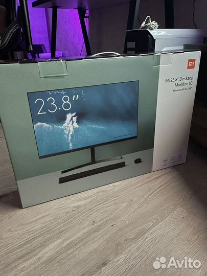 Монитор 23.8 дюйма. Новый