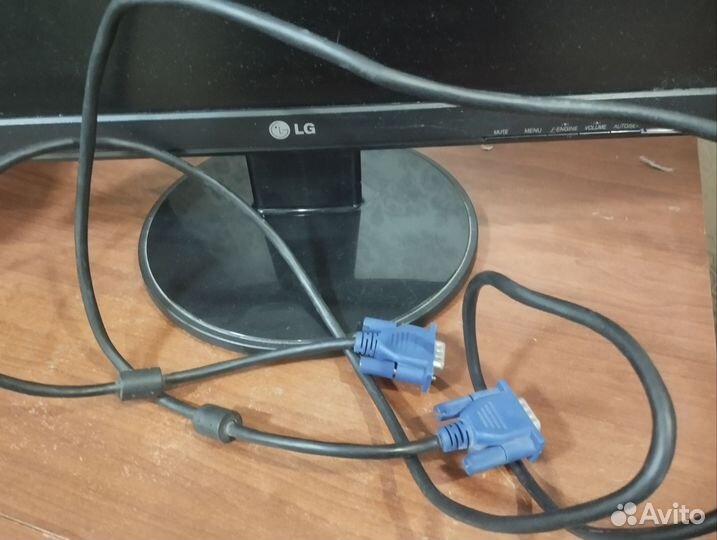 Монитор для компьютера 19 дюймов