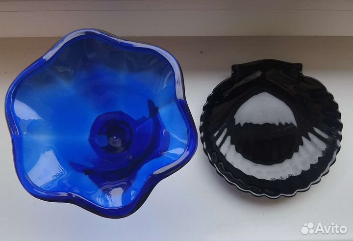 Вазочка на ножке и икорница