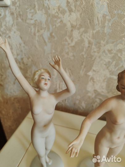 Статуэтки Германия фарфор девушки обнаженные