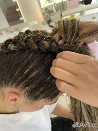 Плетение кос с канекалоном