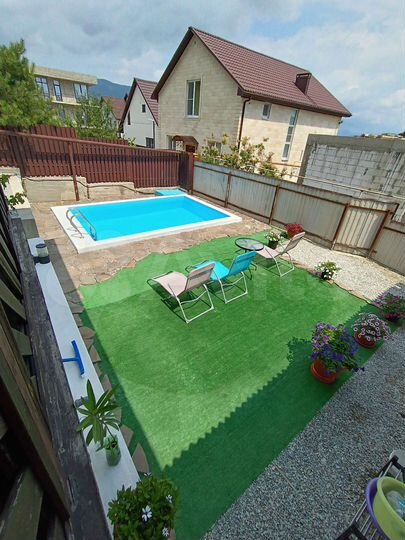 Дом 100 м² на участке 4 сот.