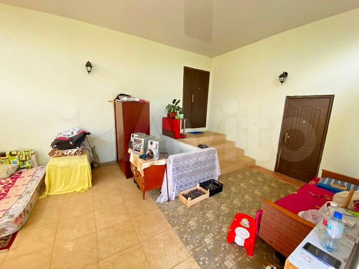 Дом 192 м² на участке 15,2 сот.