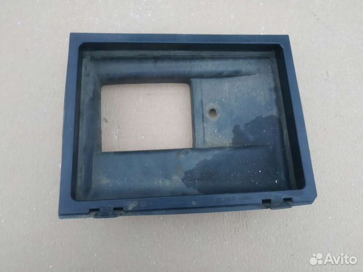 Корпус салонного фильтра audi а3 8l