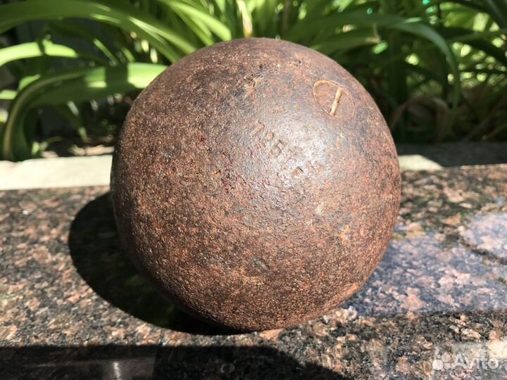 Спортивное ядро для мужчин вес 7,257 кг