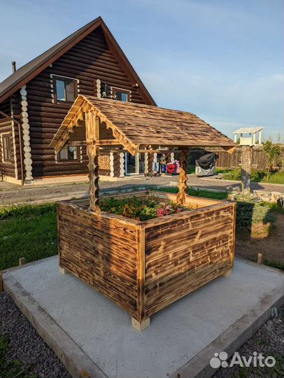 Колодец декоративный