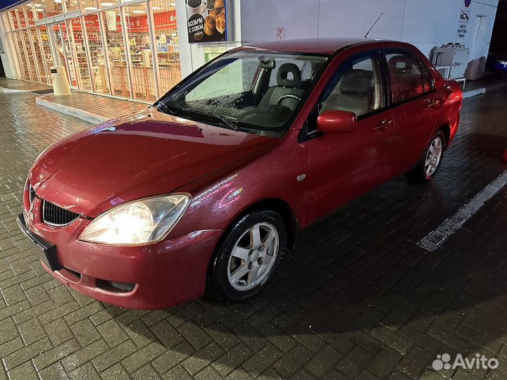 Mitsubishi Lancer 1.6 МТ, 2005, 333 000 км