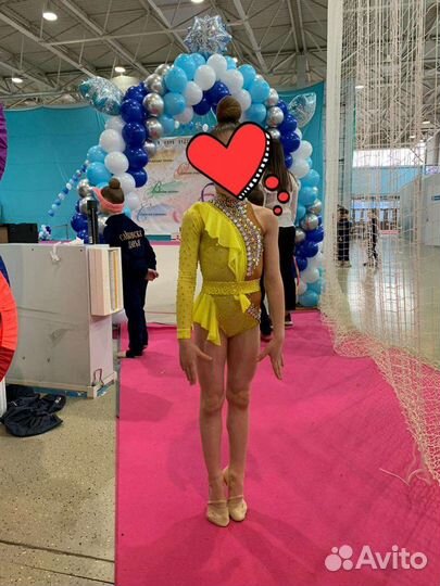 Купальник для художественной гимнастики