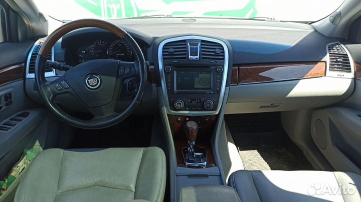 Лючок бензобака Cadillac SRX 10390416