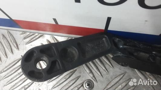 Щеткодержатель лобового стекла volkswagen golf 4