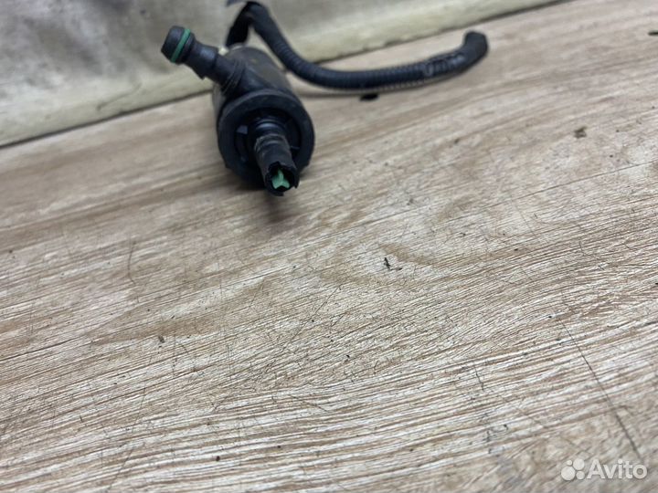 Моторчик омывателя фар Мерседес w204