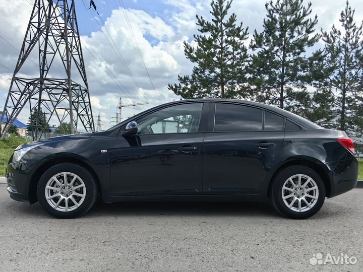 Chevrolet Cruze 1.6 МТ, 2011, 138 000 км