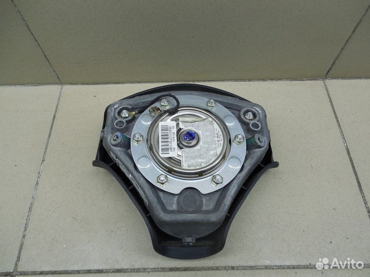 Подушка безопасности в рулевое колесо A4 B6 2000-2