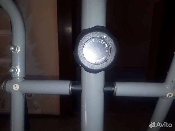 Эллиптический тренажер