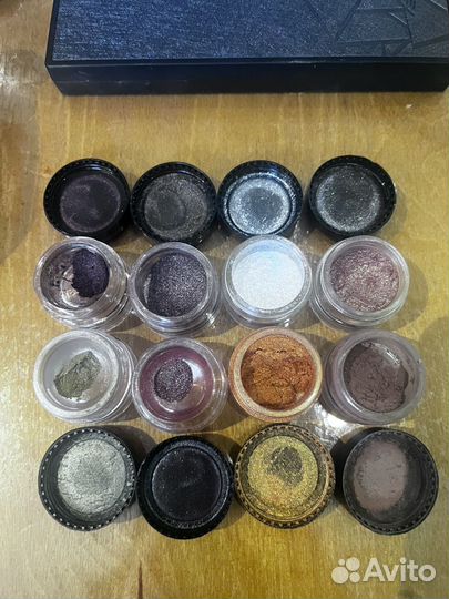 Тени Tammy Tanuka