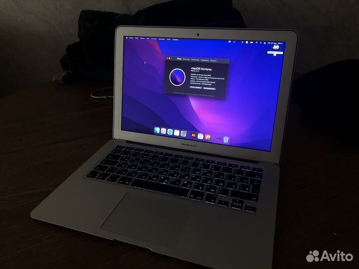 Apple MacBook Air 13 inch, early 2015