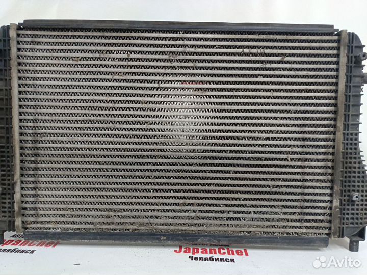 Радиатор интеркулера VW Golf Plus 2,0TDI 1K0145803
