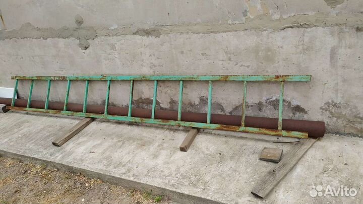 Лестница металлическая