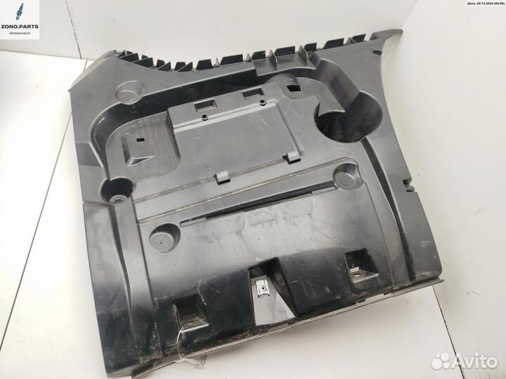 Кронштейн бампера заднего 51127183886, 7183886 на BMW 7 F01/F02 (2008-2015)