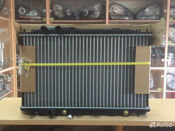Радиатор охлаждения Хонда Цивик / Honda Civic