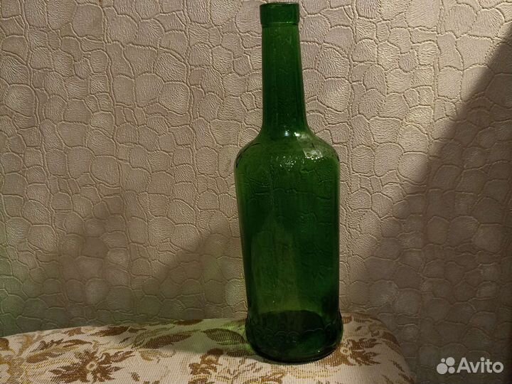 Бутылка стеклянная