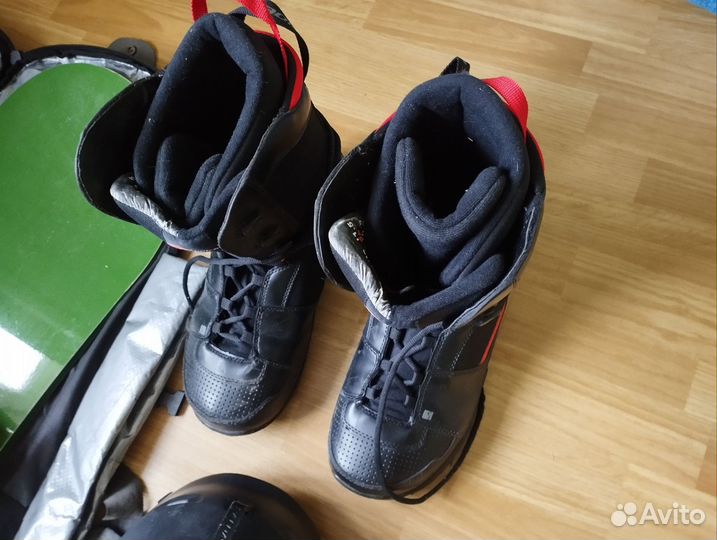 Сноуборд в комплекте