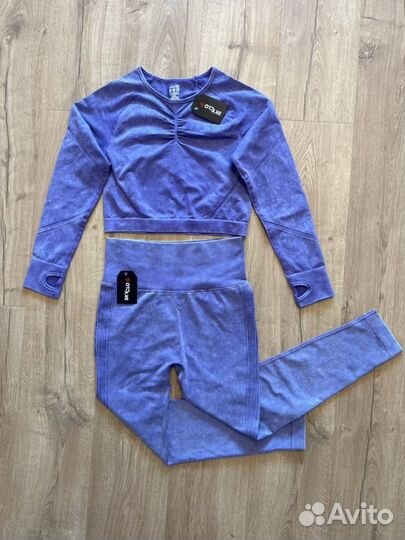 Спортивный костюм для фитнеса женский новый