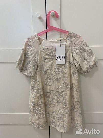Платье Zara 122