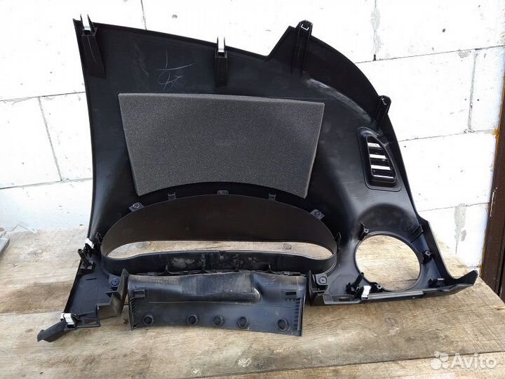 Козырек приборной панели на Mazda 6 GH 2007-2012г