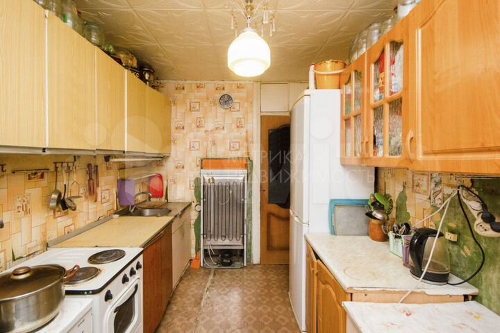 4-к. квартира, 76 м², 8/12 эт.