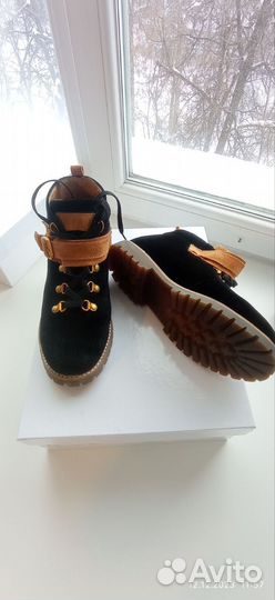 Ботинки замшевые женские черные 39 р