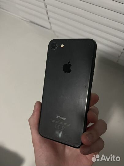 iPhone 7, 32 ГБ