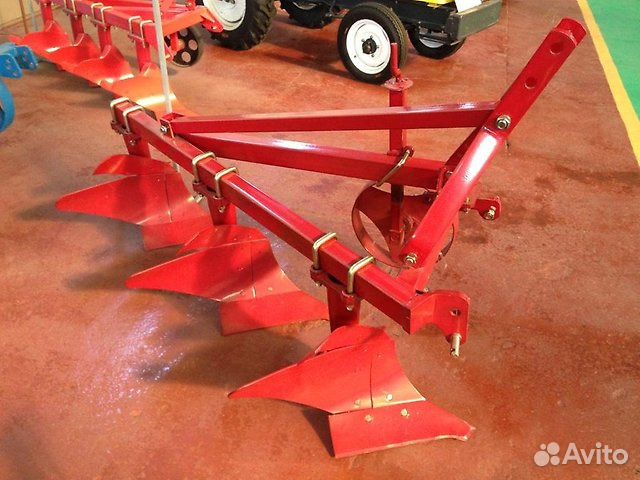 Плуг Кормилец 3-х корпусной, 2023