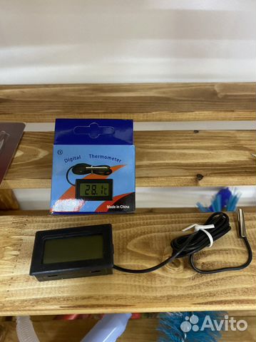 Цифровой электронный термометр с выносным щупом