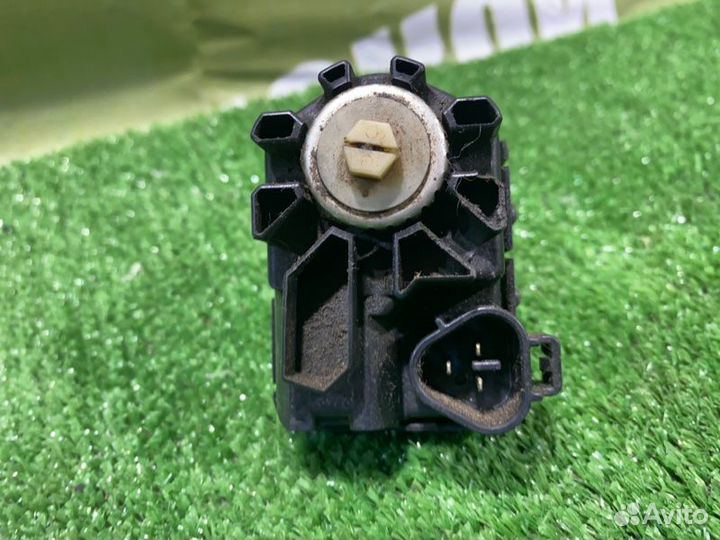 Корректор фар Nissan Skyline PV36 VQ35HR 2008