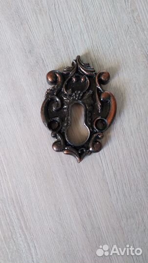 Декоративная накладка на замочную скважину