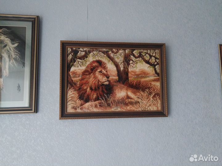 Картина-вышивка 