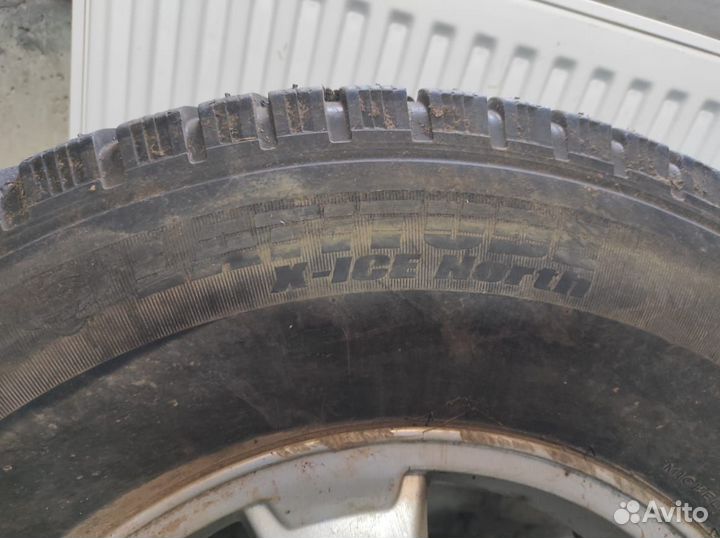 Michelin Latitude X-Ice North 265/70 R16