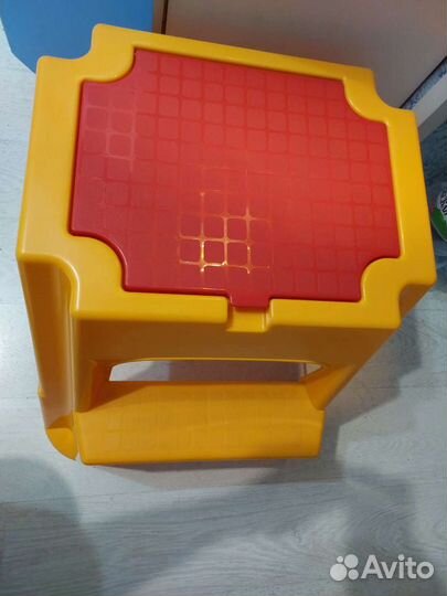 Детская табуретка с ящиком