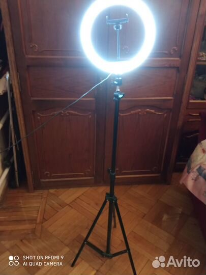 Кольцевой светодиодный светильник