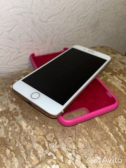 iPhone 8 Plus, 64 ГБ