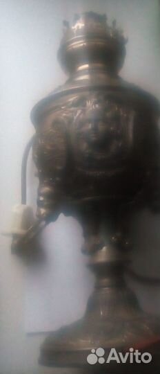 Лампа настольная