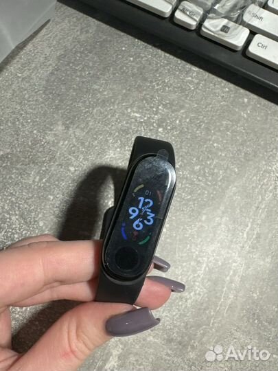 Фитнес браслет xiaomi mi band 7