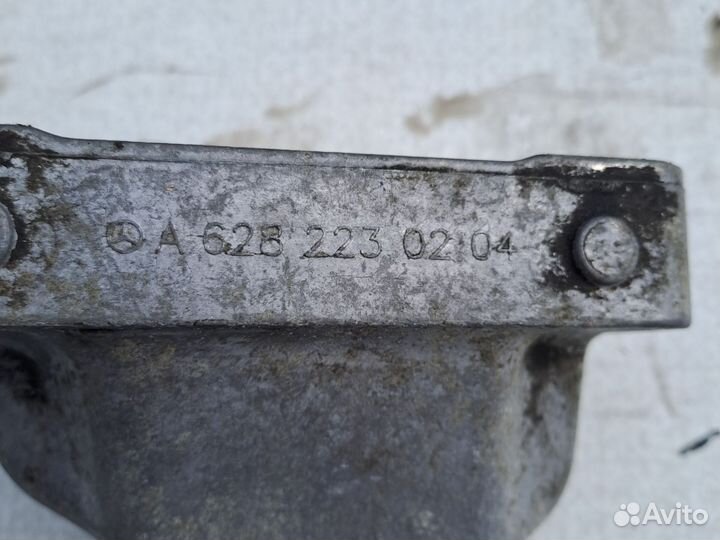 Опора крепления мотора Мерседес мл 400 cdi,w163